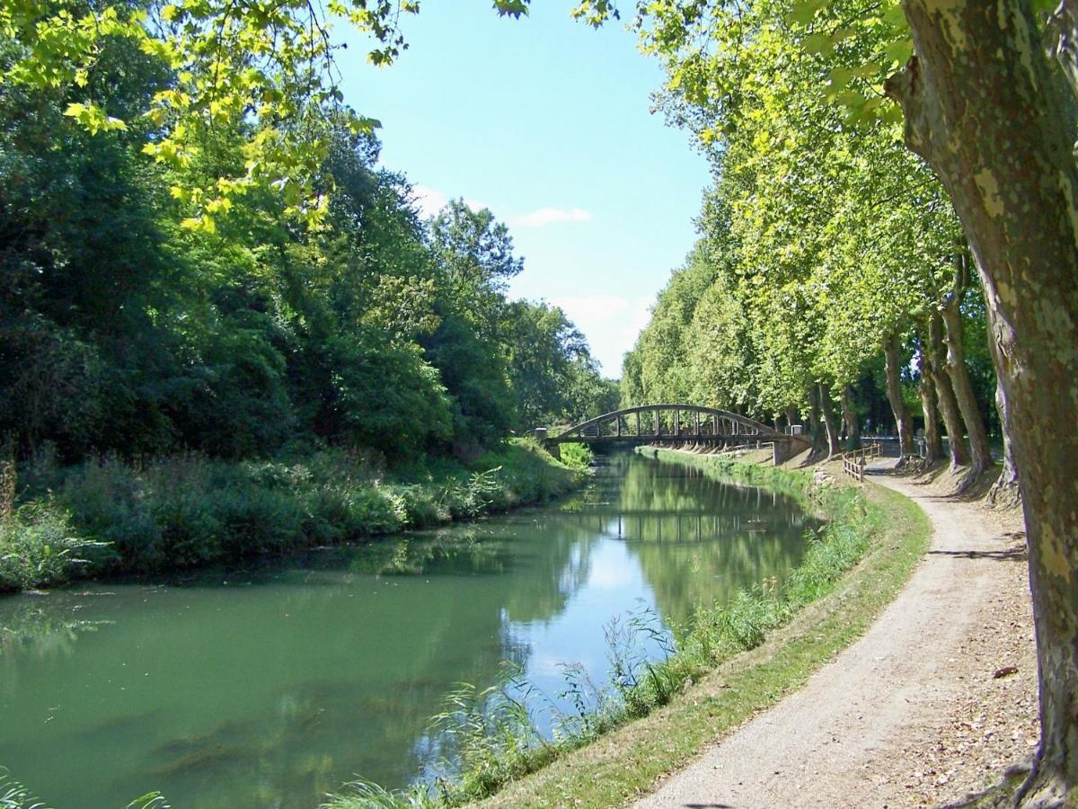 Castets-en-Dorthe Les Chambres Du Canal المظهر الخارجي الصورة